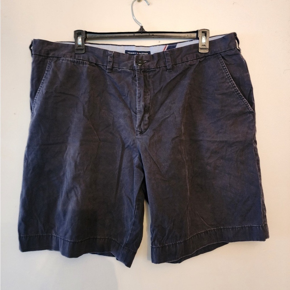 Tommy Hilfiger navy blue classic length shorts size mens 42